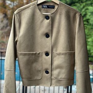 Zara Women's Beige Blazer with Black Buttons